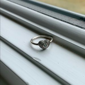 Pandora heart ring